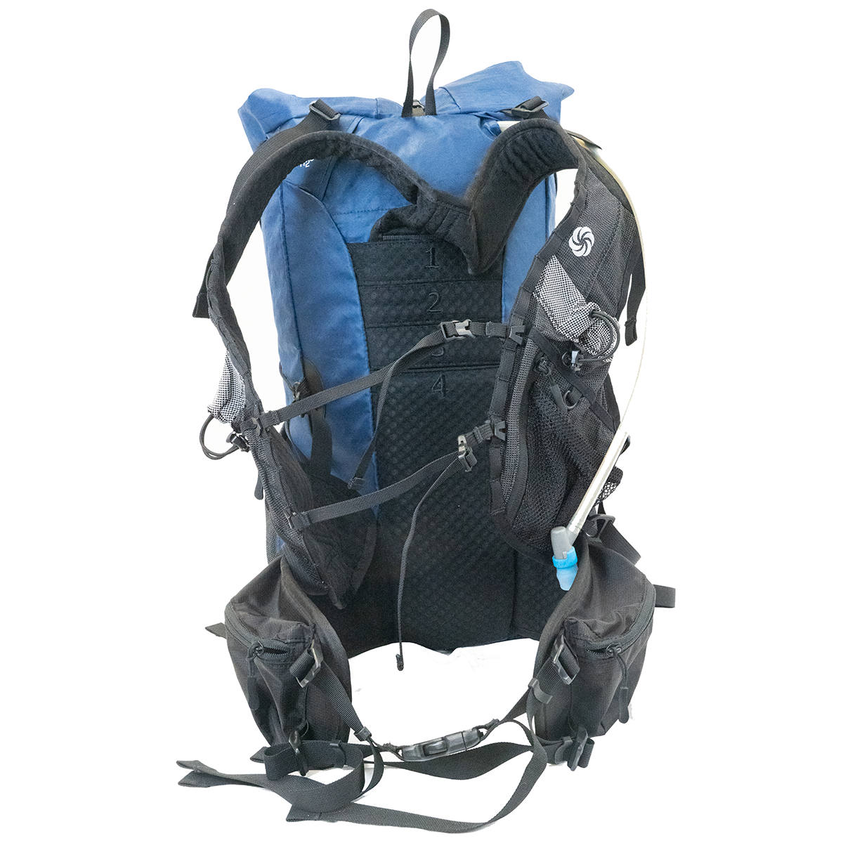 Flight 30 Ultra Running Backpack hydration tube routing